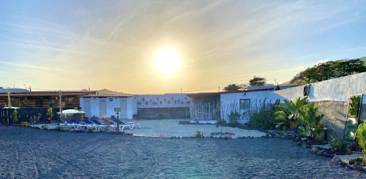Arrebol Suite Con Jacuzzi, Piscina Y Naturaleza Buzanada Dış mekan fotoğraf